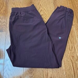 Lululemon adapted state joggers size 8
